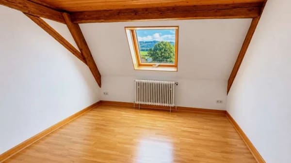 Immobilie in Dietingen - Gemütliche 3-Zimmer-Wohnung in einem Kulturdenkmal mit Kfz-Stellplatz - Bild 3