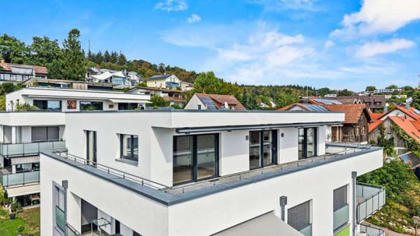 Immobilie in Daisendorf - Moderner Wohnkomfort mit großzügiger Dachterrasse - Bild 0