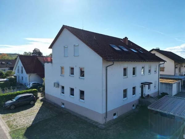 Immobilie in Sasbach am Kaiserstuhl - Sonne satt & sofort einziehen – 4 Zimmer mit großem Balkon! - Bild 3