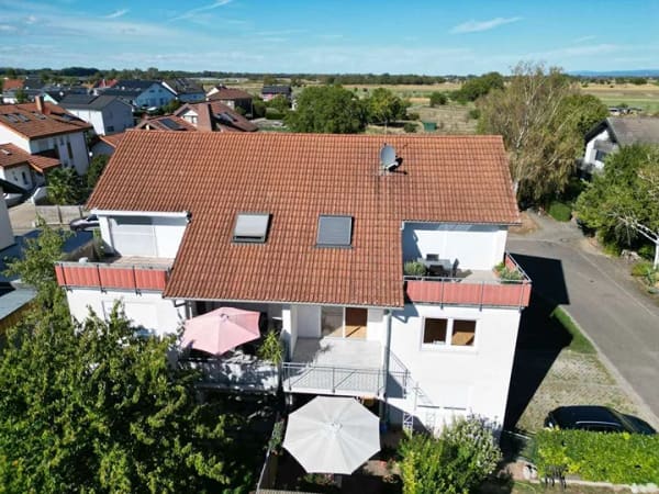 Immobilie in Sasbach am Kaiserstuhl - Sonne satt & sofort einziehen – 4 Zimmer mit großem Balkon! - Bild 4