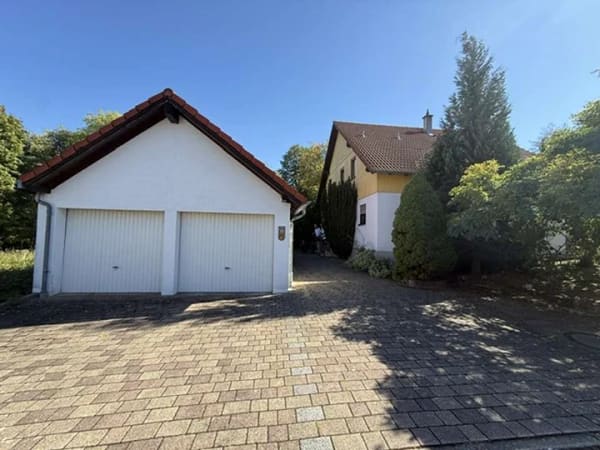 Immobilie in Mosbach - Marko Winter Immobilien-Mosbach-Waldsteige: Freistehendes  Einfamilienhaus mit ausgebautem DG - Bild 0