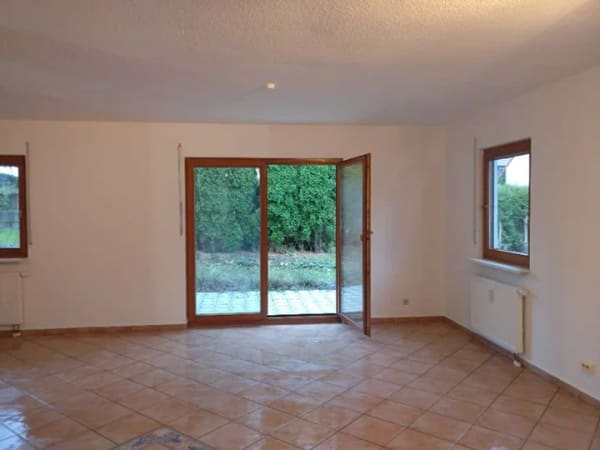 Immobilie in Mosbach - Marko Winter Immobilien-Mosbach-Waldsteige: Freistehendes  Einfamilienhaus mit ausgebautem DG - Bild 3