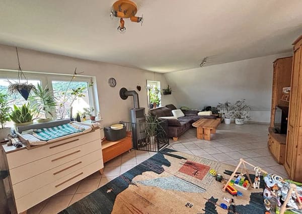 Immobilie in Großheubach - Großzügig - hell und modern wohnen - Bild 2