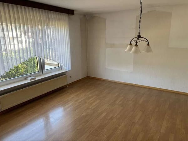 Immobilie in Kindsbach - Schönes Siedlungshaus mit Potential! - Bild 2
