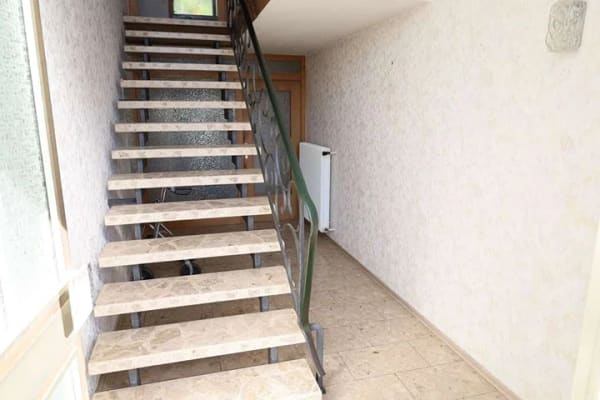 Immobilie in Empfingen - SONNIGE LAGE MIT VIEL PLATZ: 2-Fam.-Haus mit ELW, Empfingen - Bild 3