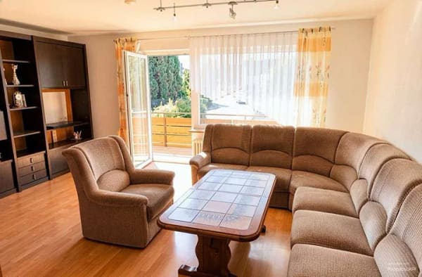 Immobilie in Empfingen - SONNIGE LAGE MIT VIEL PLATZ: 2-Fam.-Haus mit ELW, Empfingen - Bild 4