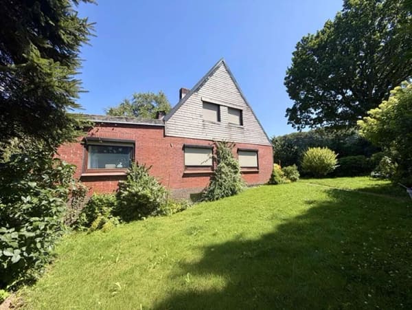 Immobilie in Hummelfeld - Wohnen in idyllischer Alleinlage – Charmantes Zuhause mit großem Grundstück und Stallgebäude - Bild 4