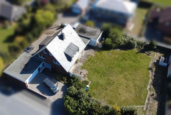 Immobilie in Langenberg - Innen größer als von außen sichtbar - Einfamilienhaus mit Einliegerwohnung in Langenberg - Bild 0