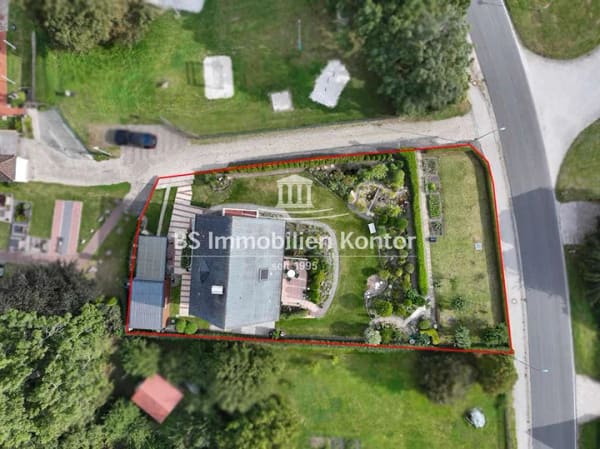 Immobilie in Hinte - Top gepflegtes Einfamilienhaus mit Garage und gr. Gartenanlage! - Bild 3