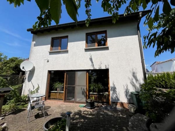 Immobilie in Coburg - Zum Verkauf eine Doppelhaushälfte - Hinterhaus - 96450 Coburg, Reichsdanksiedlung - Bild 0