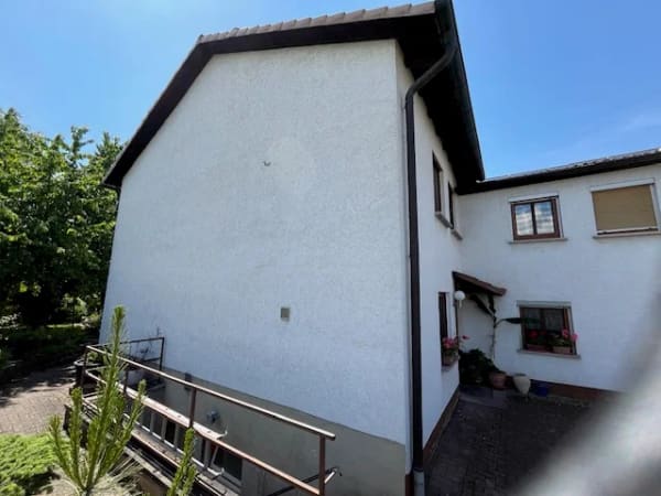 Immobilie in Coburg - Zum Verkauf eine Doppelhaushälfte - Hinterhaus - 96450 Coburg, Reichsdanksiedlung - Bild 2