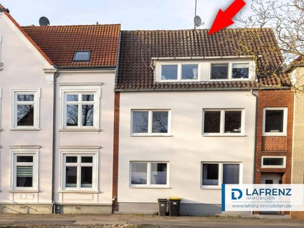 Immobilie in Fehmarn - Zentrale Lage in Burg! Mehrfamilienhaus mit drei Wohnungen. - Bild 2