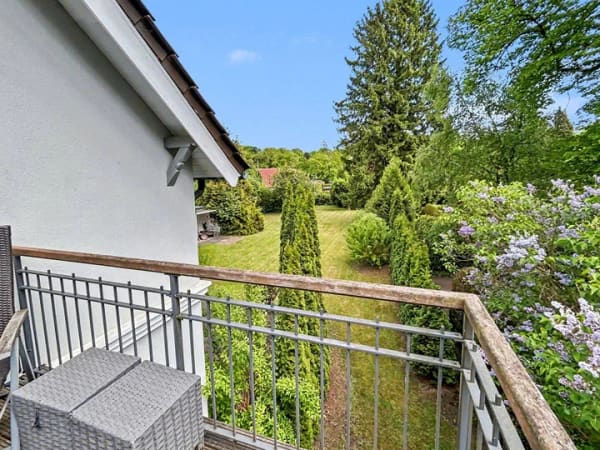 Immobilie in Trittau - Eleganz trifft Perspektive: Hochwertiges Mehrfamilienhaus mit großzügigem Baugrundstück in Trittau - Bild 4