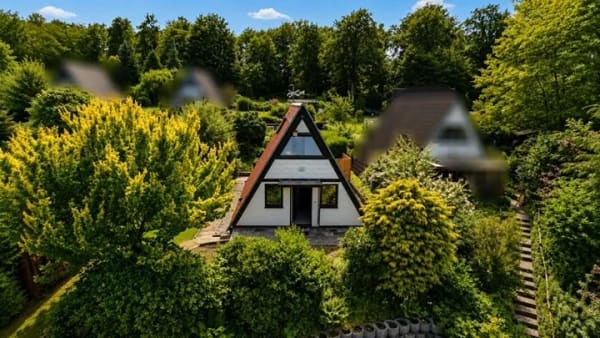 Immobilie in Bad Wünnenberg - Charmantes Nurdachhaus mit Gartenidylle in Bad Wünnenberg-Fürstenberg - Bild 1