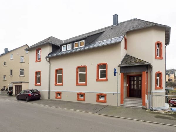 Immobilie in Schneeberg - Verkaufen 5-Familienhaus in 08289 Schneebergg - Bild 1