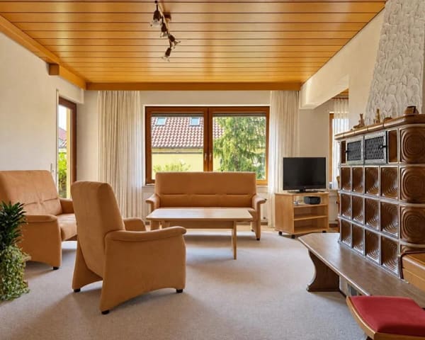 Immobilie in Grabenstetten - Einfamilienhaus freistehend in Grabenstetten - Bild 3