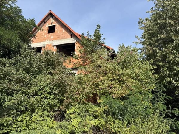 Immobilie in Garbsen - Mehrfamilienhaus in Garbsen (Ortschaft Berenbostel) - Bild 0