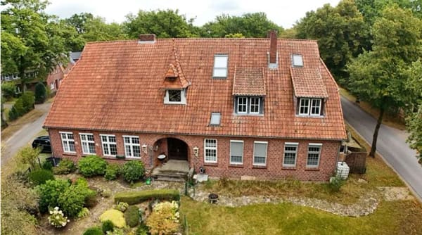 Immobilie in Neuenkirchen - Sanierter Altbau mit Charme – 115 m², Garten, Garage & ausgebaute Dachgeschossebene - Bild 3