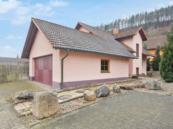 Immobilie in Immendingen - Großzügiges Familienglück mit Pool in Immendingen - Bild 1