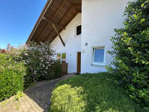 Immobilie in Weiding - Weiding, OT Dalking - Wohnhaus im Bungalowstil, mit Ausblick und liebevoll angelegtem Garten - Bild 0