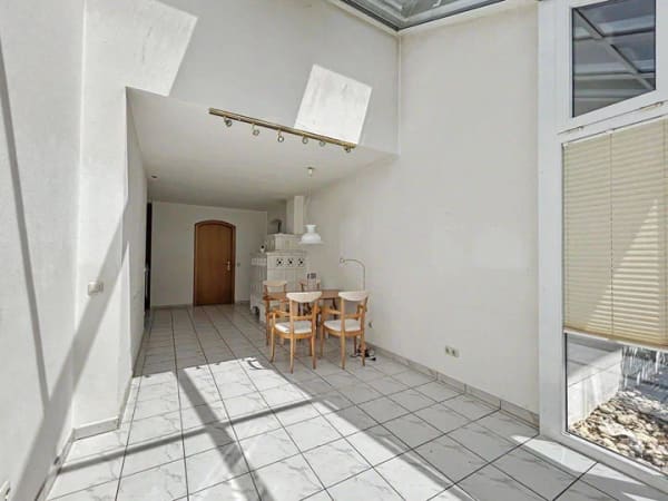 Immobilie in Weiding - Weiding, OT Dalking - Wohnhaus im Bungalowstil, mit Ausblick und liebevoll angelegtem Garten - Bild 3