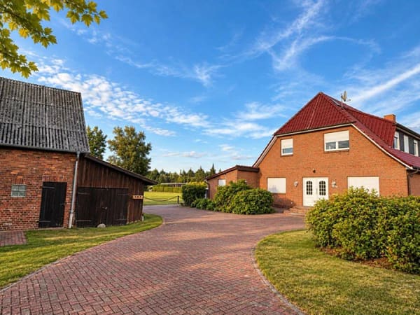 Immobilie in Brietlingen - Neues Potenzial entdecken: Teilweise kernsaniertes Dreifamilienhaus in Brietlingen bei Lüneburg - Bild 2