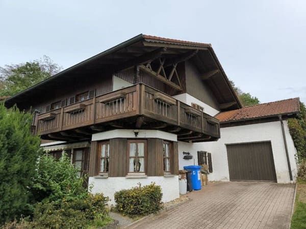 Immobilie in Traitsching - Mit der Natur auf Du und Du! Einfamilienhaus in Waldrandlage in Sattelpeilnstein, südlich von Cham. - Bild 1
