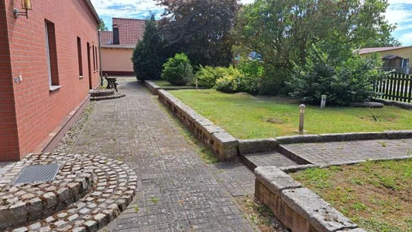 Immobilie in Vogelsang-Warsin - Mehrfamilienhaus am Stettiner Haff mit 3,7 ha Grundstück - Bild 3
