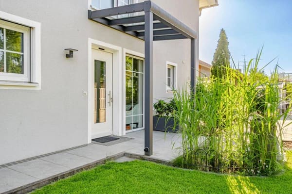 Immobilie in Grafrath - Luxuriöses Effizienzhaus. Modern leben nahe Wörthsee. - Bild 1