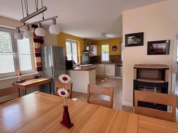 Immobilie in Glowe - Reetgedecktes Ferienhaus für 10 Personen in Glowe auf Rügen - Bild 4