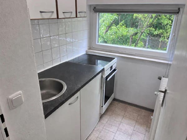 Immobilie in Gräfelfing - AIGNER - Gepflegte 1-Zimmer-Wohnung mit West-Loggia in Lochham - Bild 1