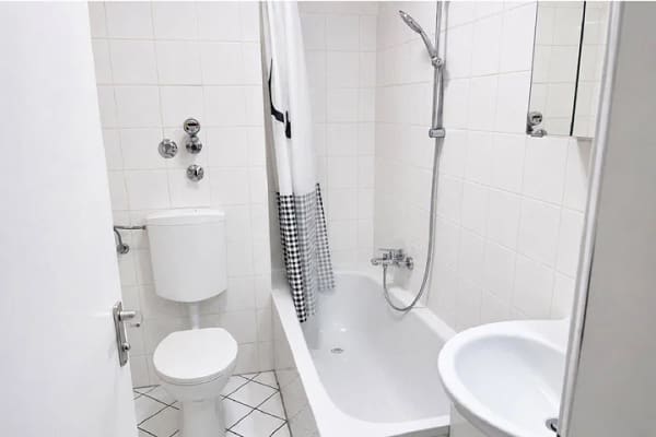 Immobilie in Gräfelfing - AIGNER - Gepflegte 1-Zimmer-Wohnung mit West-Loggia in Lochham - Bild 2