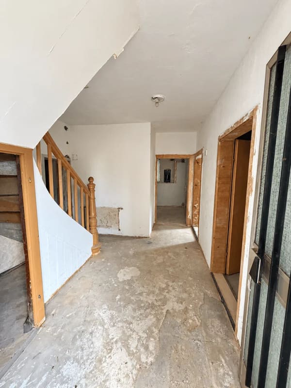 Immobilie in Hartenstein - Hexenhäuschen in Mittelfranken - Landhaus in Waldrandlage wartet auf handwerkliches Geschick - Bild 2