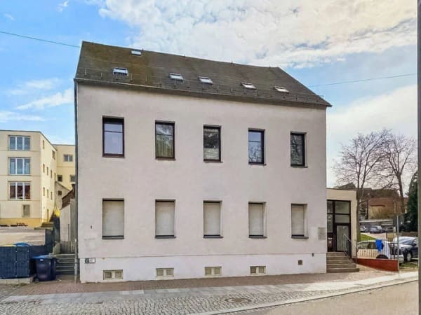 Immobilie in Frankenberg/Sachsen - Praxisräume und Wohnung - vereint unter einem Dach. Im Herzen von Frankenberg. - Bild 1