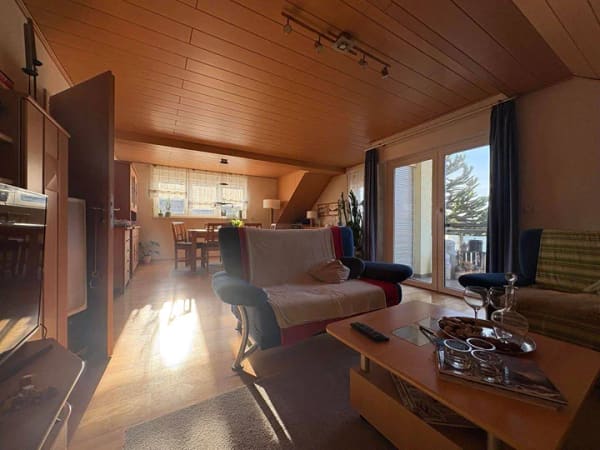Immobilie in Schwanau - Idyllisches Wohnen mit Potenzial: Zweifamilienhaus mit großem Garten in Schwanau-Wittenweier - Bild 3