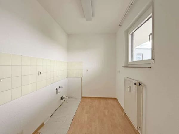 Immobilie in Waldenbuch - Attraktive 1,5-Zimmer-Wohnung mit Loggia in gepflegter Wohnanlage - Bild 2