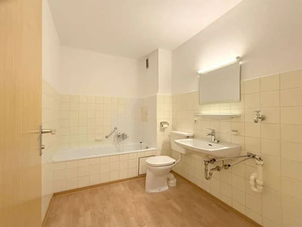 Immobilie in Waldenbuch - Attraktive 1,5-Zimmer-Wohnung mit Loggia in gepflegter Wohnanlage - Bild 3
