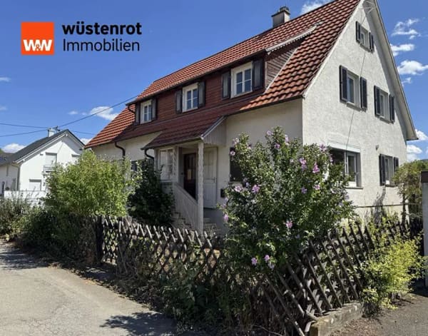 Immobilie in Balingen - 832 m² Grundstück treffen auf 153 m² Wohnfläche – ein Zuhause mit Potenzial - Bild 0