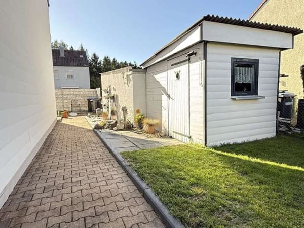 Immobilie in Vöhringen - ***Gepflegte Doppelhaushälfte in Ortsrandlage von Illerberg*** - Bild 4