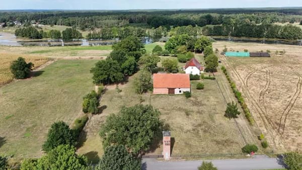 Immobilie in Lenzen (Elbe) - Absolute Alleinlage mit Blick auf die Löcknitz! Charmantes Anwesen in naturnaher Umgebung - Bild 3
