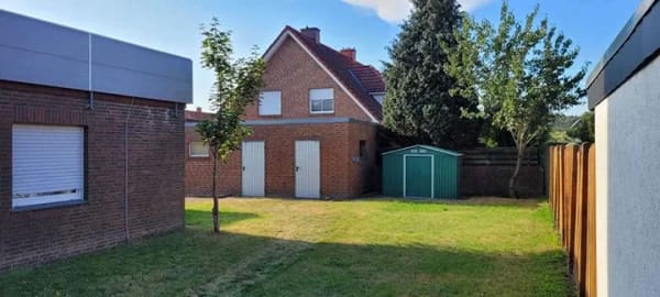 Immobilie in Meppen - Vollvermietetes Vierfamilienhaus in Meppen-Esterfeld als Kapitalanlage - für Käufer provisionsfrei - Bild 1