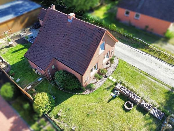 Immobilie in Ostrhauderfehn - Gemütliches Fehnhaus mit Charme und Potenzial - Bild 4