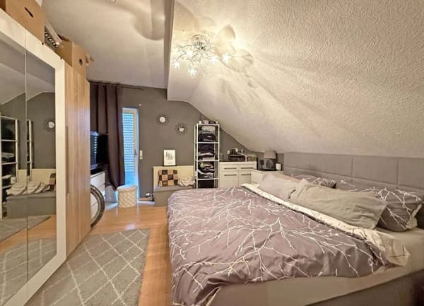 Immobilie in Langgöns - Zwei Balkone und viel Platz: Vier-Zimmer-Wohnung in Langgöns - Bild 3