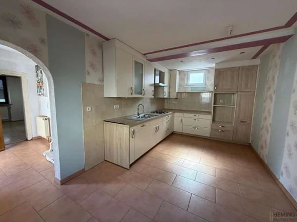 Immobilie in Gimbsheim - HEMING-IMMOBILIEN -  ca. 102 m² bewohnbare Fläche - Haus 4 ZKB sofort frei - Bild 3