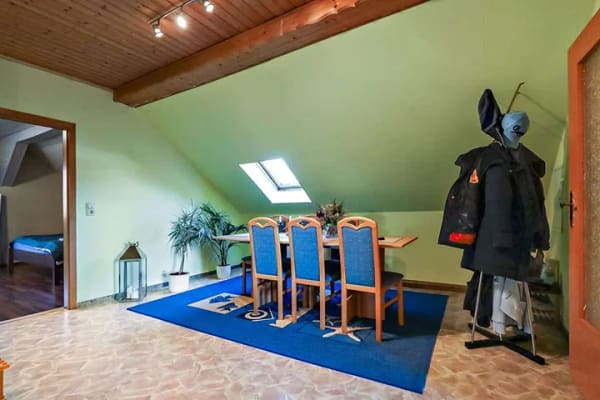 Immobilie in Schönefeld - 4.009 m² voller Möglichkeiten – Wohnen, Leben, Freiraum genießen - Bild 3