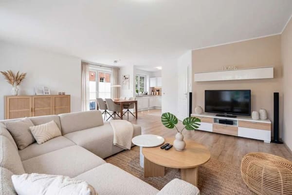 Immobilie in Stapelfeld - Moderne Doppelhaushälfte mit Garten in grüner Randlage von Stapelfeld - Bild 2