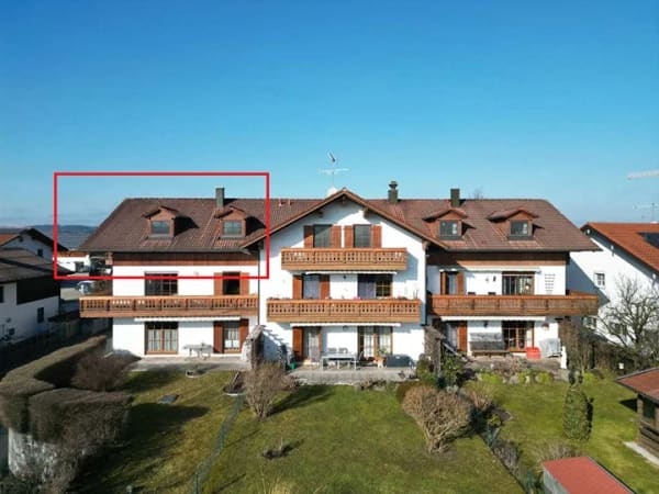 Immobilie in Bruckmühl - Provisionsfrei - 3 Zi. DG-Wohnung inkl. TG mit Wendelsteinblick - FREI - Bild 0