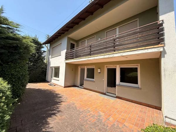 Immobilie in Hofheim am Taunus - Hofheim-Diedenbergen: 2 Generationen- oder XXL-Haus in toller Ruhelage - Bild 2