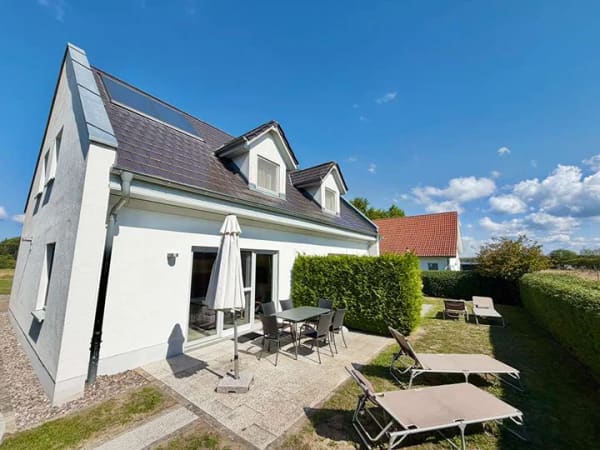 Immobilie in Göhren-Lebbin - Ankommen. Abschalten. Vermieten. – Exklusives Doppel-Ferienhaus in Traumlage am Feldrand - Bild 3