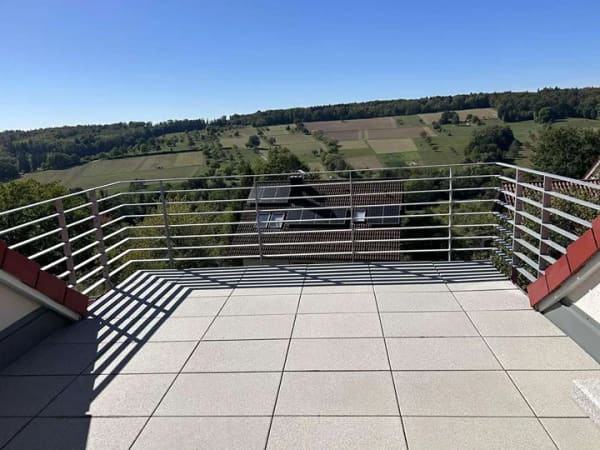 Immobilie in Pliezhausen - Wohnen mit Weitblick in den Schönbuch in Pliezhausen-Rübgarten - Bild 0